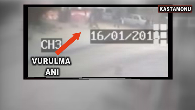 Kastamonu’da cinayet anı, güvenlik kamerasına yansıdı.