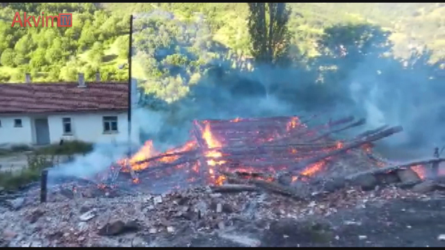 Kastamonu’da Üç Aile, Evsiz Kaldı