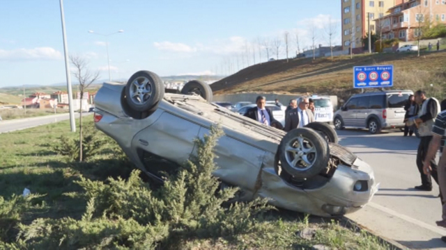 Seyir Halindeyken Beton Mikserine Çarptı Ve